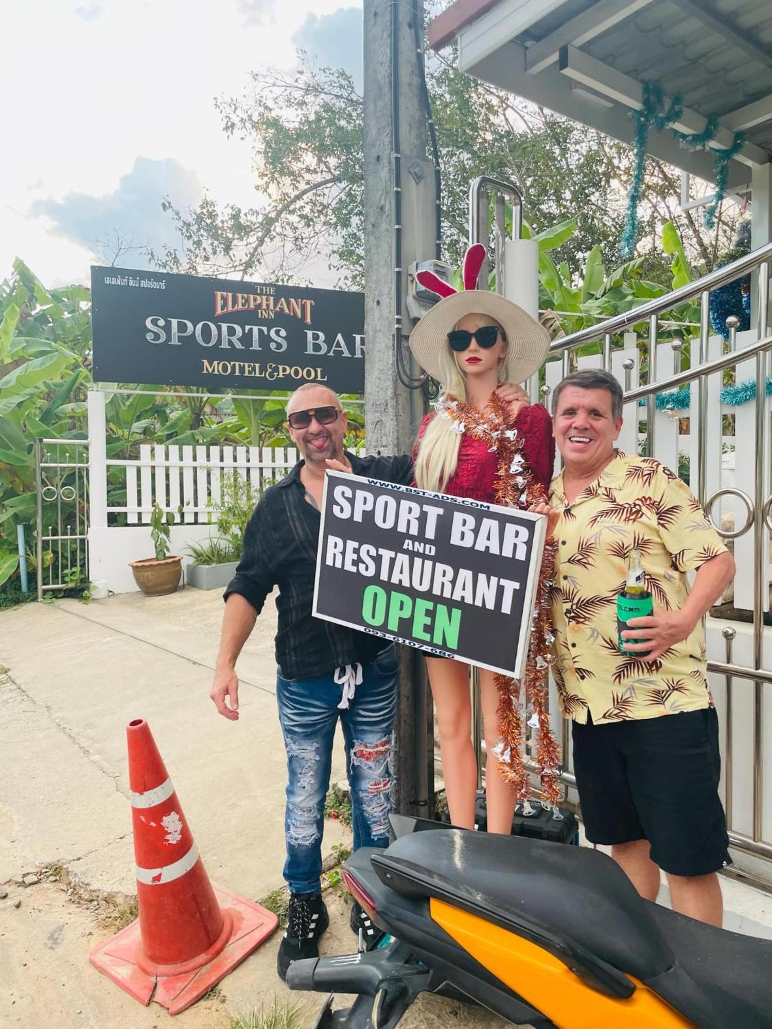 Elephant Sports Bar And Accommodation Phuket Bagian luar foto